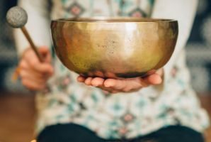 professeur de yoga nantes AYOG - cours et ateliers de yoga