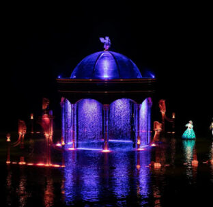 PUY DU FOU - Les Noces de Feu - Temple -Europe Technologies