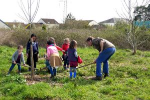 jardin communautaire nantes Le Jardin des Ronces