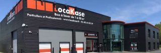 Votre garde-meuble à Nantes - Louer votre box de stockage de 1 à 50m², pour vous particuliers et professionnels. Point Mondial Relais