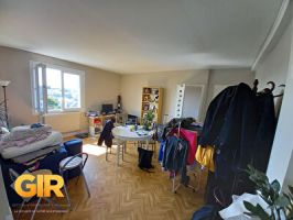 APPARTEMENT 95M², BALCON, GARAGE, CAVE ET GRENIER