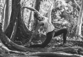 professeur de yoga strasbourg YogaLibra