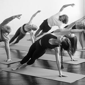 professeur de yoga strasbourg YogaLibra