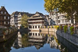 magasin de souvenirs strasbourg Artal Souvenirs